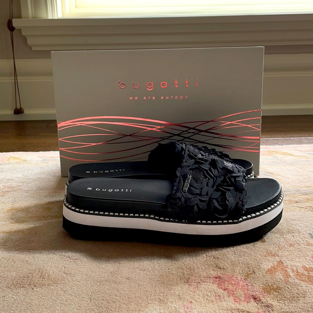 Fun floral Bugatti slides